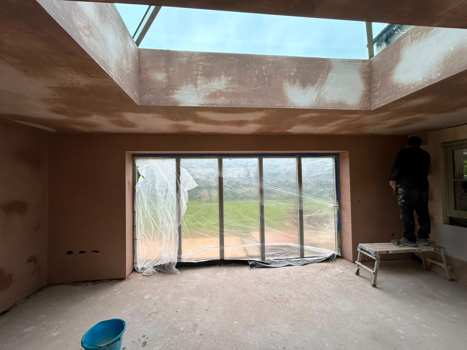 Interior plastering in progress by DR Smith Building plasterers, Swindon.